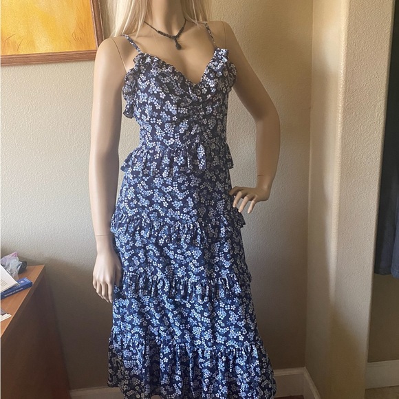 $225 MICHAEL KORS FLOWER TIERED GEORGETTE MIDI DRESS SIZE M WORN ONCE - Picture 2 of 6